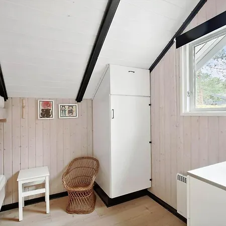 1525-aakirkeby-poserekrogen-4 *